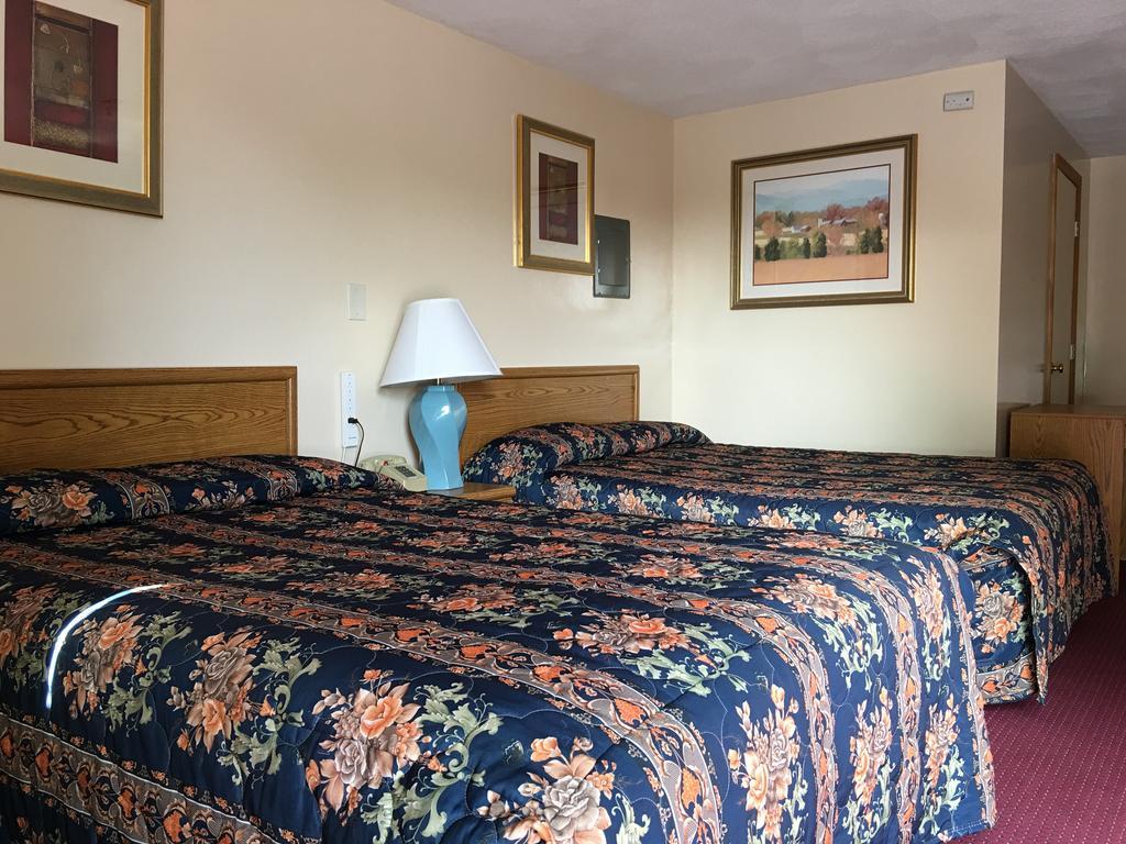 Knotty Pine Motel Salisbury Buitenkant foto
